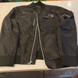 L/G Karl Lagerfeld Long Sleeve Exposed Pocket Bomber
